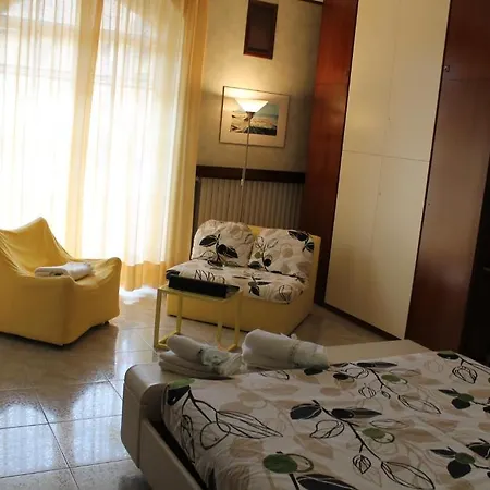 Le Strade Del Po Bed & Breakfast 3*